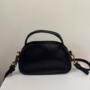 Madewell The Sydney Black Ziptop Crossbody Bag